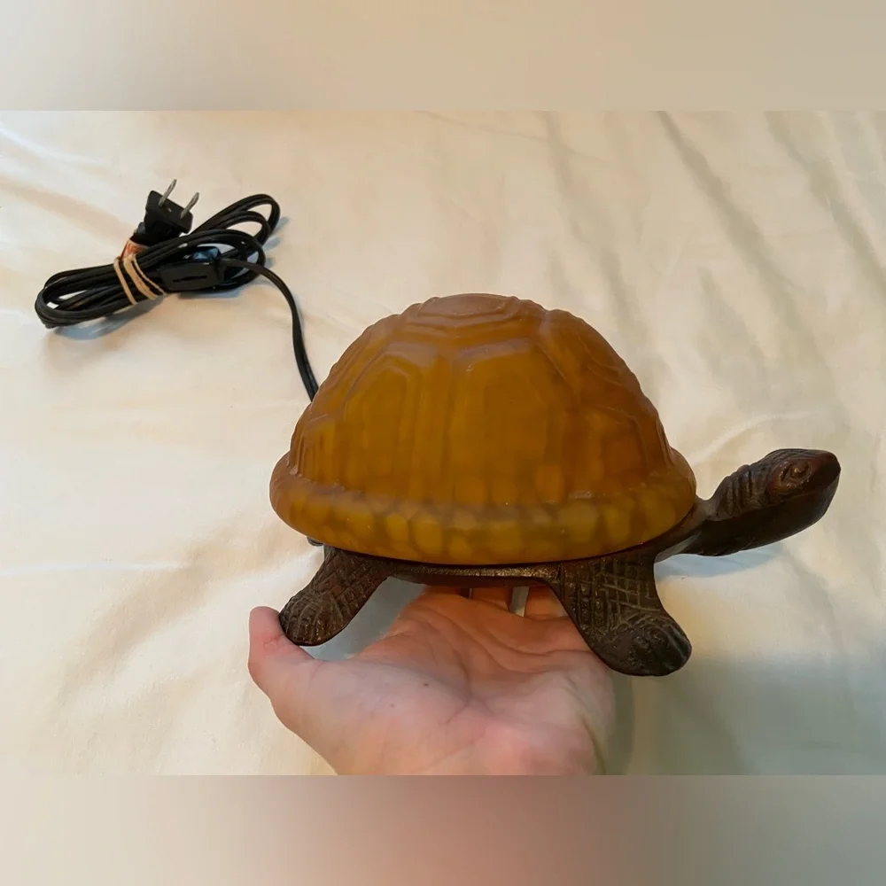 METAL AMBER TURTLE LAMP - Picture 8 of 14
